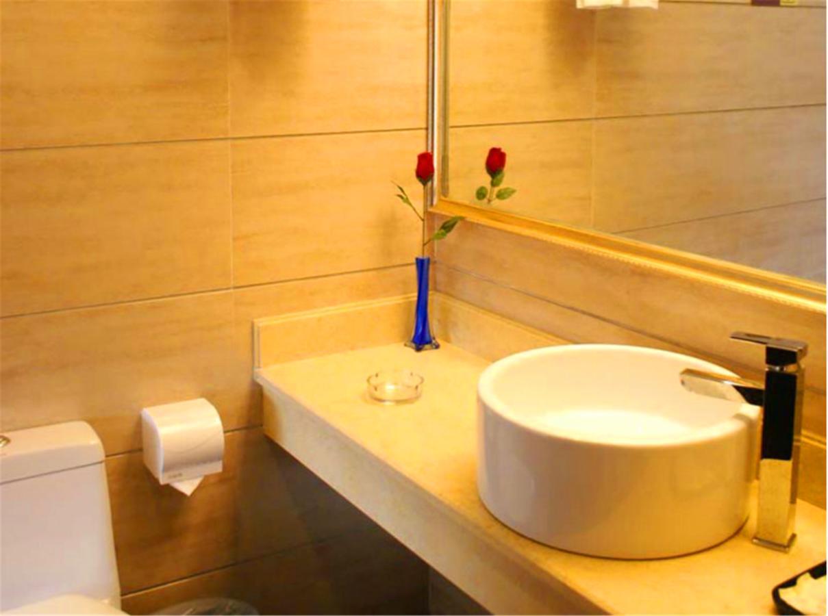 שנג'ן Vienna 3 Best Hotel Meilong Road מראה חיצוני תמונה